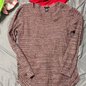 Women's Knit Sweater - Maroon